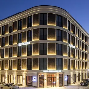 4* فندق Qube Bahnstadt